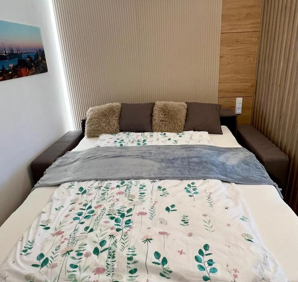 Aparthotel Premium Yacht Ausstattung Apartments Hotel Hamburg Germany